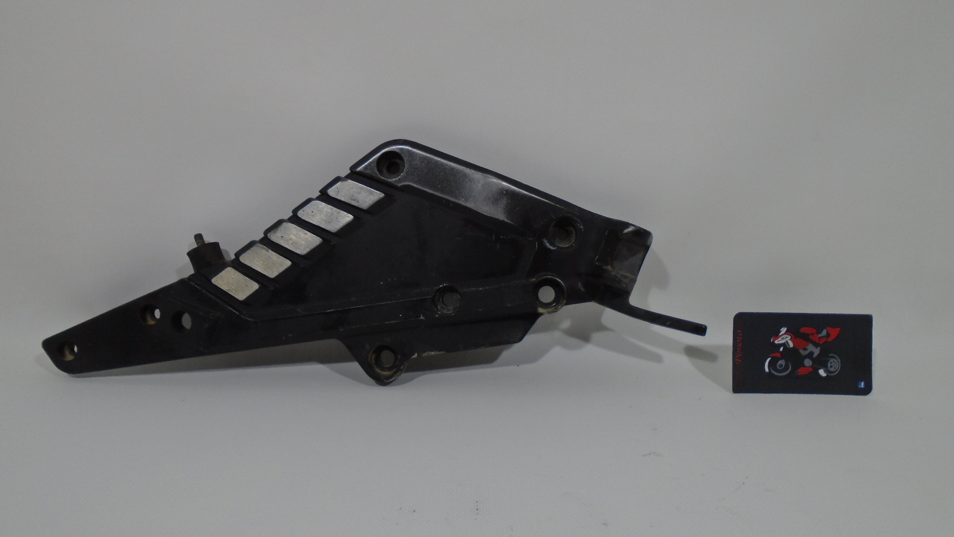SOPORTE ESTRIBO DERECHO BMW K75